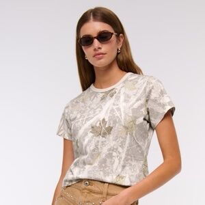 Abercrombie & Fitch Essential Polished Body-Skimming Tee | Camo